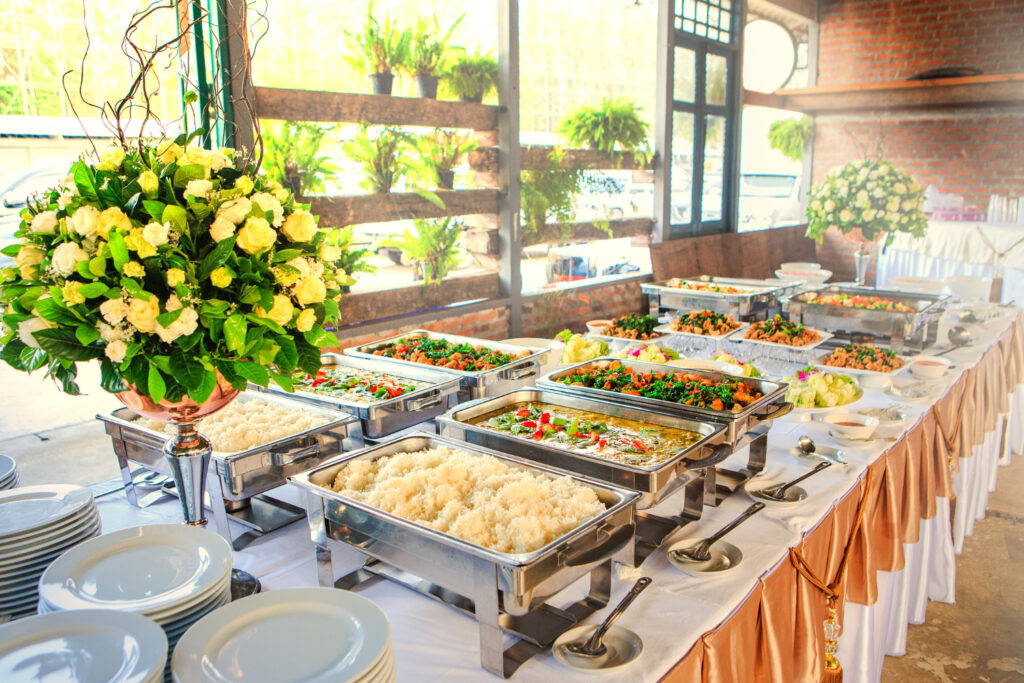 thai-buffet-dinner-beautifully-arranged-wedding-sunshine